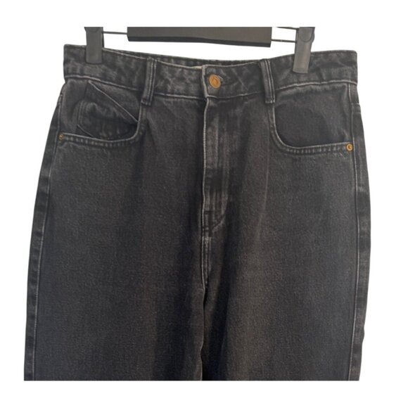 ZARA Size 8 Black High-Waist Straight-Leg Jeans Raw Hem - Picture 4 of 13